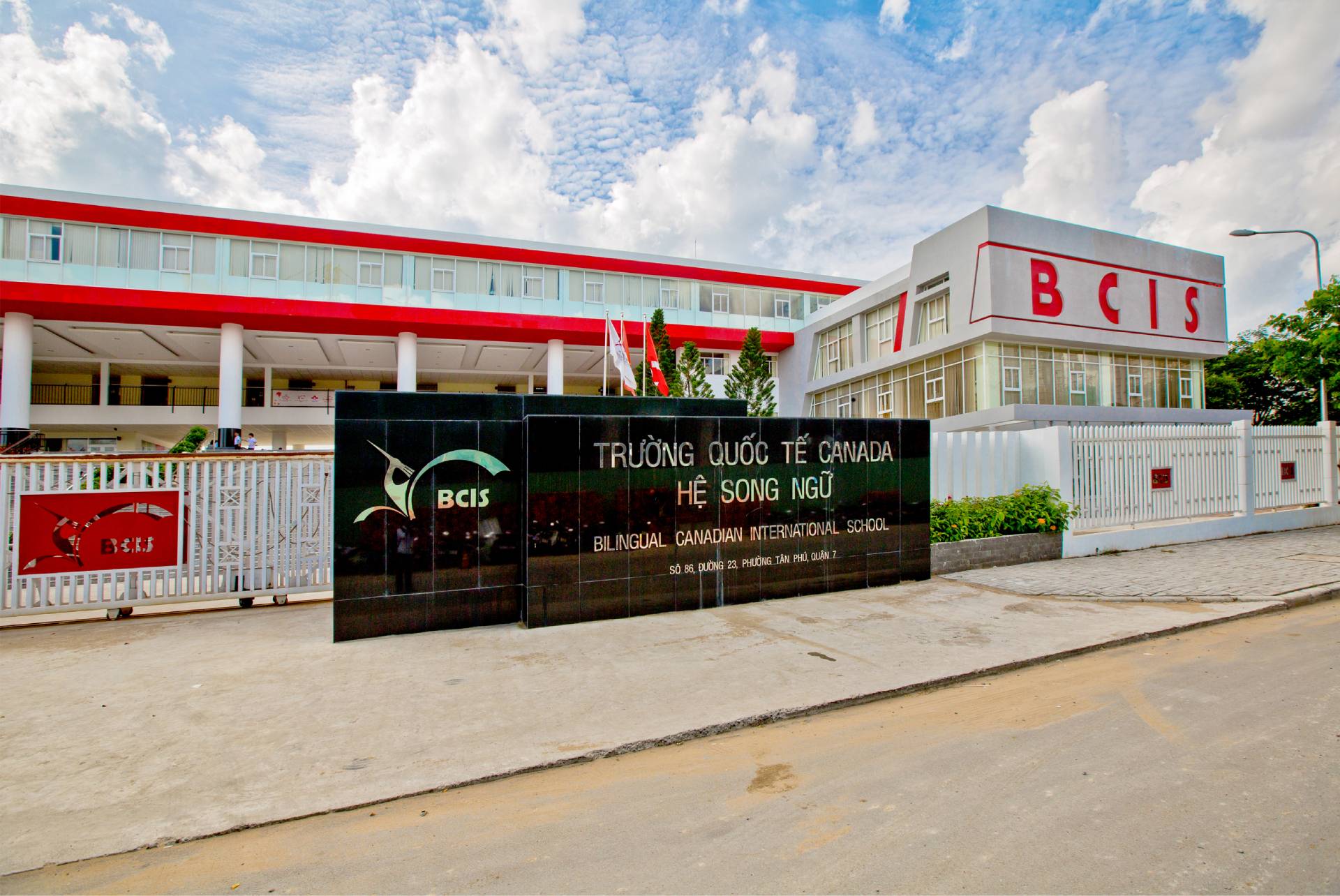 Investment Project for the Construction of the Canadian International Bilingual School