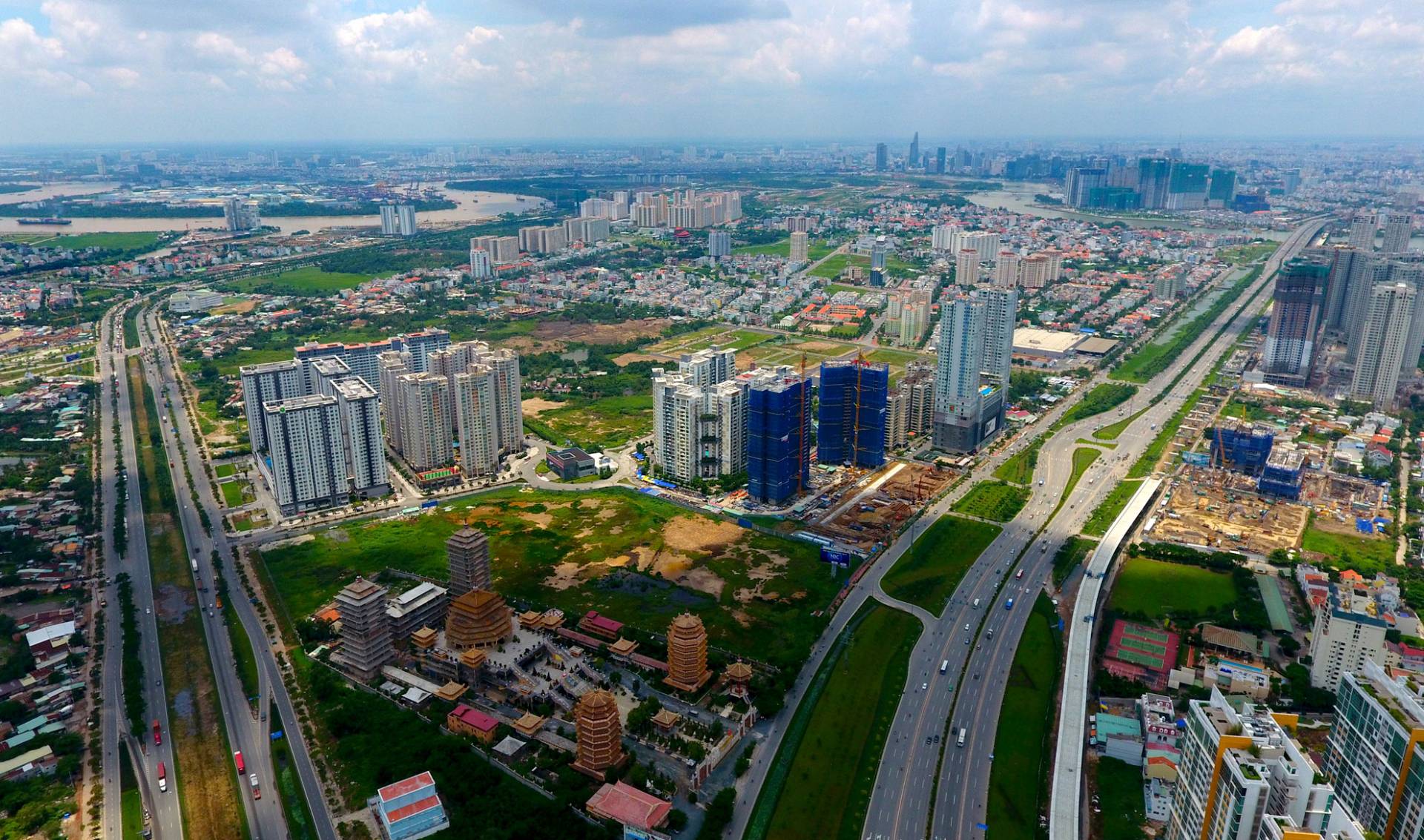 Project for the Upgrade and Expansion of Hanoi Highway