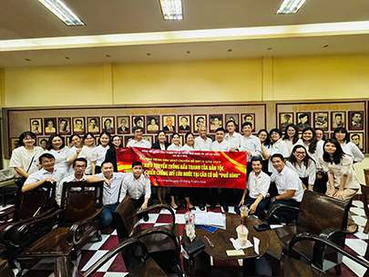 Branch 2 of HFIC with a specialized session on “Exploring the tradition of national struggle in the resistance war against the U.S. at the ‘Pho Binh’ red base”
